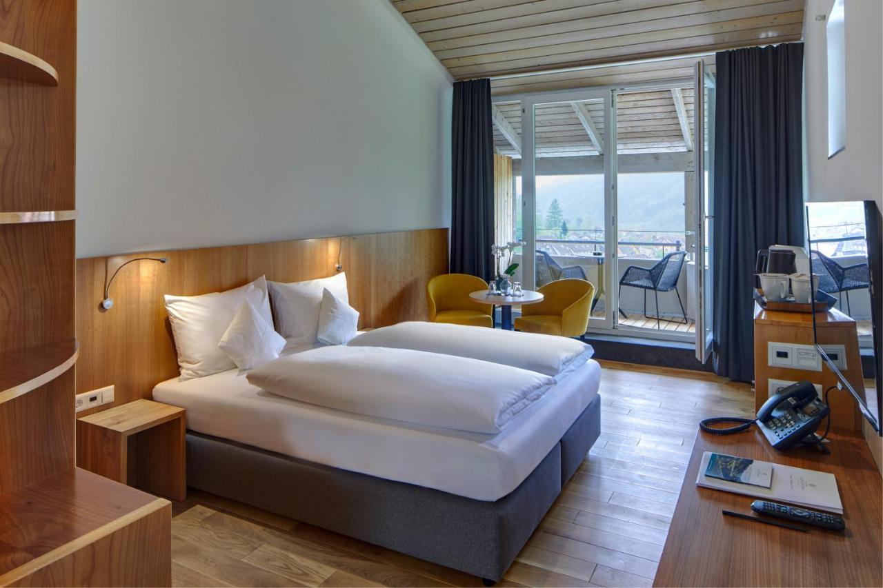 Elzland Hotel Pfauen Wellness & Spa Эльцах Экстерьер фото